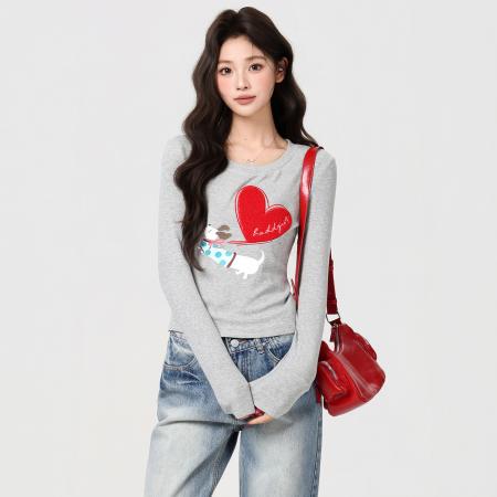 FA51755# 复古爱心小狗印花长袖t恤女秋冬季设计修身内搭显瘦上衣 服裝批發女裝批發服飾貨源