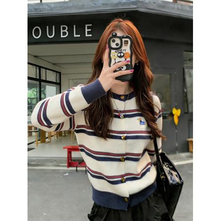 FA51758# 设计感小众拼色条纹针织开衫上衣秋季刺绣毛衣外套 服裝批發女裝批發服飾貨源