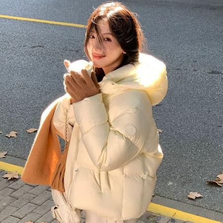 FA51777# 高级时尚白灵儿短款棉服女冬季新款百搭超好看泡芙面包服棉衣外套 服裝批發女裝批發服飾貨源