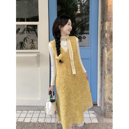 FA51781# 秋冬新款温柔风连衣裙别致蕾丝拼接羊羔毛呢背心裙木耳边打底 服裝批發女裝批發服飾貨源