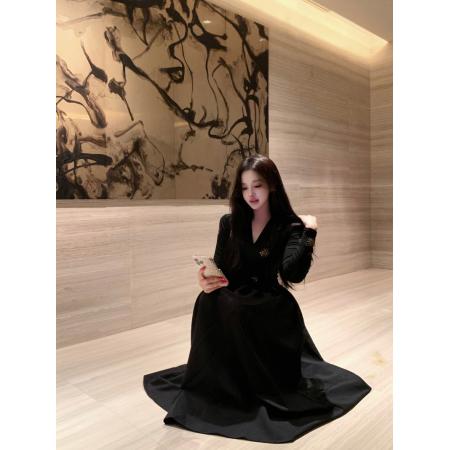 FA51792# 法式新款烫钻太阳花长袖时尚显瘦气质连衣裙过膝内搭裙 服裝批發女裝批發服飾貨源