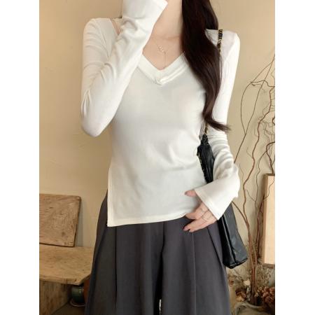 FA51864# 小众设计感辣妹镂空V领长袖t恤女冬季新款磨毛薄绒修身打底衫上衣 服裝批發女裝批發服飾貨源