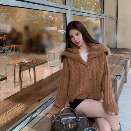 FA51875# 韩女千金羊毛狐狸毛大翻领毛衣针织衫女海军领短款外套25新 服裝批發女裝批發服飾貨源