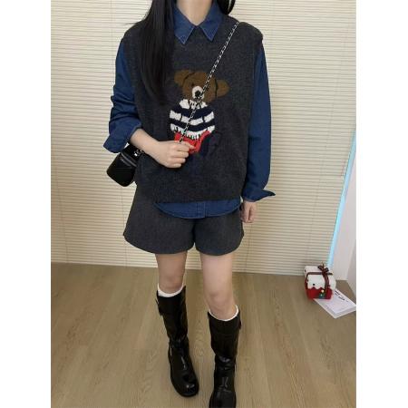 FA51879# 春装新款卡通小熊图案圆领牛仔针织马甲女宽松显瘦毛衣两件套 服裝批發女裝批發服飾貨源