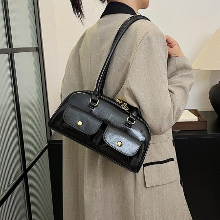 TJ2207# 韩国油蜡皮保龄球包多口袋腋下包2024新款通勤手提单肩包跨境女包