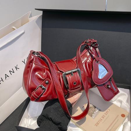 TJ2209# 跨境女包秋季2025新韩版款时尚铆钉机车包个性潮流百搭斜挎腋下包