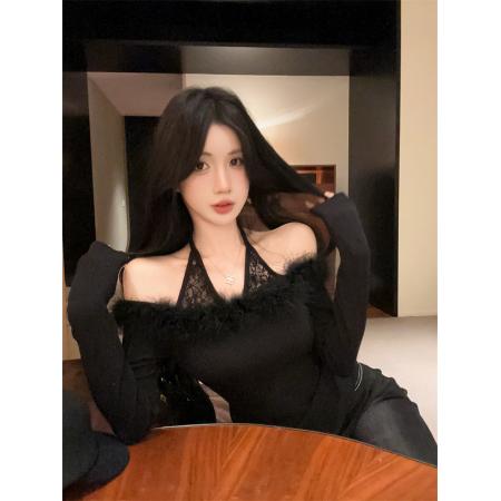 FA52043# 蕾丝拼接针织打底衫修身性感辣妹纯欲一字肩挂脖上衣  服裝批發女裝批發服飾貨源