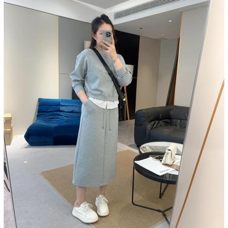 FA52076# 小个子穿搭一整套秋季新款显瘦卫衣拼接衬衣下摆半身裙两件套装女  服裝批發女裝批發服飾貨源