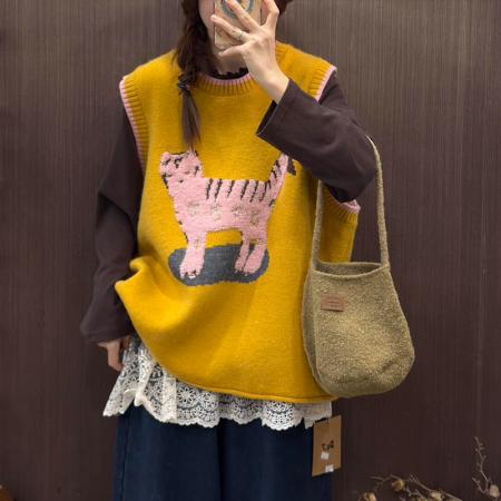 FA52114# 冬上新森系可爱猫咪慵懒显瘦百搭叠穿背心百搭针织马甲大码女装  服裝批發女裝批發服飾貨源