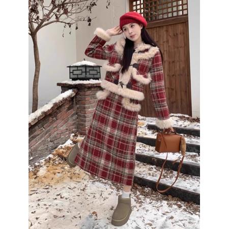 FA52120# 深冬装搭配一整套高级感圣诞格纹外套半身裙套装洋气显瘦两件套女  服裝批發女裝批發服飾貨源