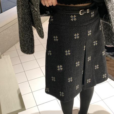 FA52126# 新款时尚气质显瘦重工毛呢半身裙女前开叉a字裙中裙五分短裙  服裝批發女裝批發服飾貨源