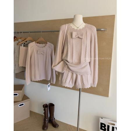 FA52132# 甜杏杏子定染纱线杏粉蝴蝶结针织上衣短裤温柔套装  服裝批發女裝批發服飾貨源