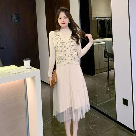 FA52147# 针织连衣裙女秋冬新款温柔气质名媛御姐茶歇法式马甲裙子套装  服裝批發女裝批發服飾貨源