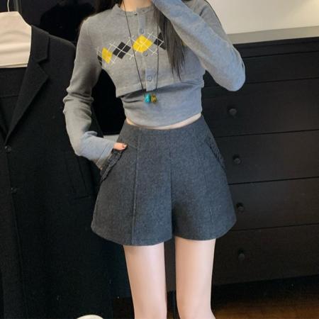 ～大码胖MM修身高腰木耳边口袋呢料短款裙裤  服裝批發女裝批發服飾貨源