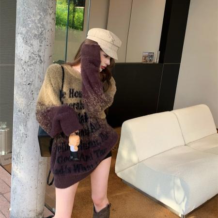 FA52180# 美拉德美式复古风水貂绒渐变字母宽松休闲圆领毛衣  服裝批發女裝批發服飾貨源