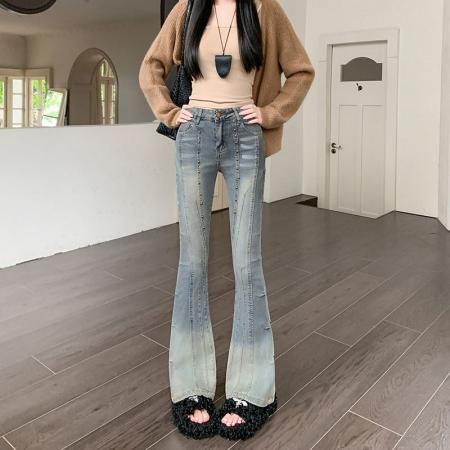 复古铆钉重工微喇牛仔裤女秋季高...