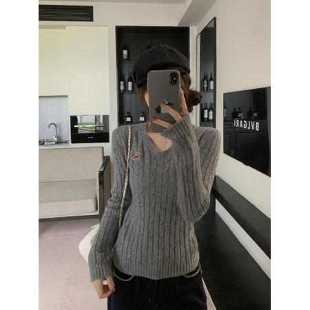 刺绣v领麻花针织衫女秋季新款打底内搭毛衣长袖上衣  服裝批發女裝批發服飾貨源