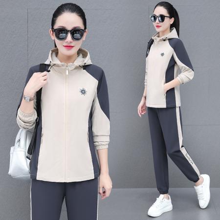 新款秋季新款冲锋衣套装女秋款女装休闲户外跑步服女套装两件套 服裝批發女裝批發服飾貨源