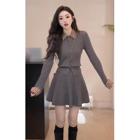 FA52343# 小香学院风套装格纹Polo领修身针织上衣百褶短裙气质两件套冬  服裝批發女裝批發服飾貨源