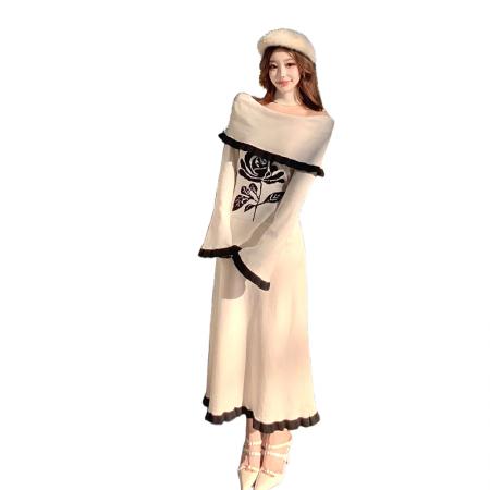 FA52344# 大圆领围脖花朵羊毛针织连衣裙女冬喇叭袖收腰A型修身长裙子  服裝批發女裝批發服飾貨源