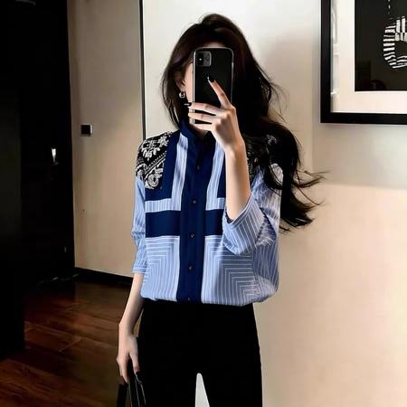 FA52363# 今年流行的漂亮小衫高级感轻奢减龄洋气设计感小众蓝色衬衫春季女  服裝批發女裝批發服飾貨源