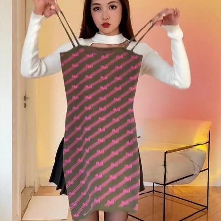 FA52390# 大码胖mm300斤爱心卫衣女镂空设计感小众春秋上衣宽松遮肚吊带裙  服裝批發女裝批發服飾貨源