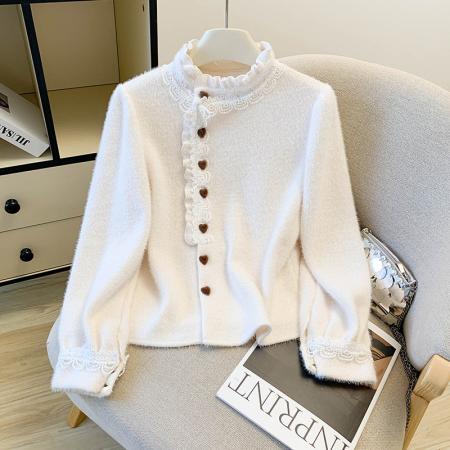 秋冬新款甜美复古木耳花边爱心纽扣毛绒针织上衣小众宽松绒衫