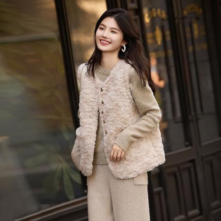 百搭减龄外穿小香风冬季时尚气质仿羊羔毛毛绒马甲外套