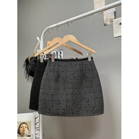 秋冬新款法式小香风亮片格纹刺绣毛呢半身裙百搭高级感短裙