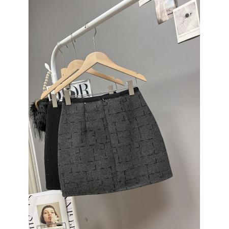 秋冬新款法式小香风亮片格纹刺绣毛呢半身裙百搭高级感短裙