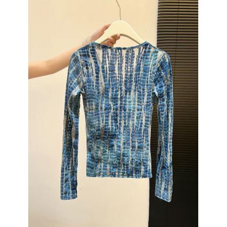 FA52547# 新款T恤法式高级感V领褶皱扎染薄款设计修身显瘦长袖上衣女  服裝批發女裝批發服飾貨源