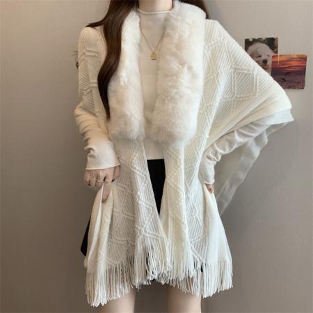 FA52587# 大码胖MM设计感慵懒风毛领外搭披肩流苏斗篷针织衫  服裝批發女裝批發服飾貨源