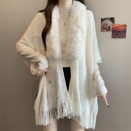 FA52587# 大码胖MM设计感慵懒风毛领外搭披肩流苏斗篷针织衫  服裝批發女裝批發服飾貨源