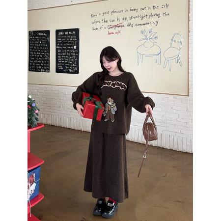 FA52616# 大码小熊老钱正反两穿刺绣毛衣开衫外套+半身裙两件套女  服裝批發女裝批發服飾貨源