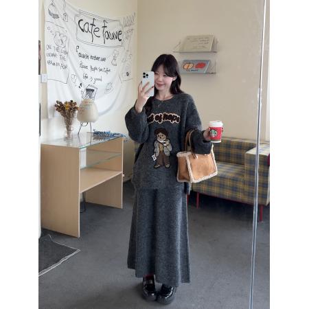 FA52616# 大码小熊老钱正反两穿刺绣毛衣开衫外套+半身裙两件套女  服裝批發女裝批發服飾貨源
