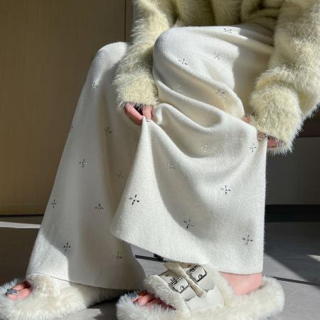 FA52661# 重工烫钻针织...