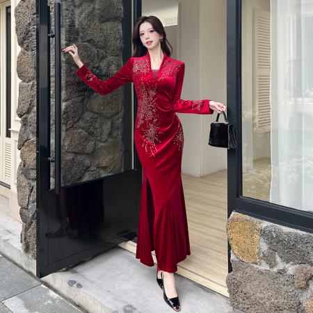 FA52676# 视频秋季时尚v领烫钻长裙包臀连衣裙  服裝批發女裝批發服飾貨源