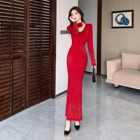 FA52681# 视频春季新款时髦洋气v领亮丝紧身长裙包臀连衣裙  服裝批發女裝批發服飾貨源