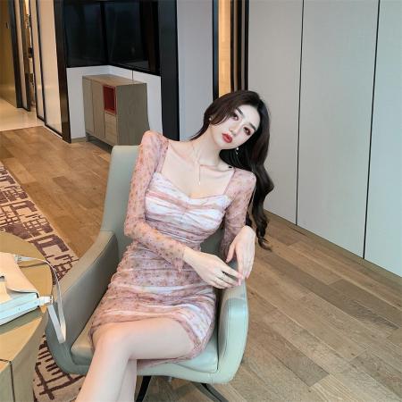 FA52686# 秋装新款印花蕾丝收腰显瘦打底连衣裙  服裝批發女裝批發服飾貨源