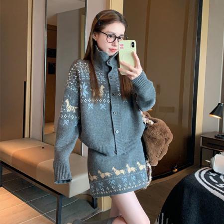 FA52704# 复古毛衣套装女小个子穿搭一整套新款秋季慵懒针织上衣两件套  服裝批發女裝批發服飾貨源