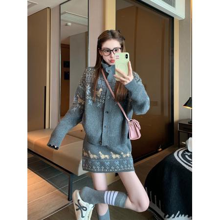 FA52704# 复古毛衣套装女小个子穿搭一整套新款秋季慵懒针织上衣两件套  服裝批發女裝批發服飾貨源