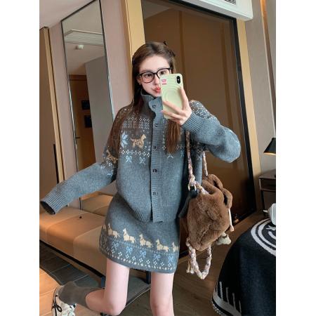 FA52704# 复古毛衣套装女小个子穿搭一整套新款秋季慵懒针织上衣两件套  服裝批發女裝批發服飾貨源