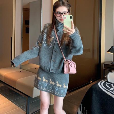 FA52704# 复古毛衣套装女小个子穿搭一整套新款秋季慵懒针织上衣两件套  服裝批發女裝批發服飾貨源