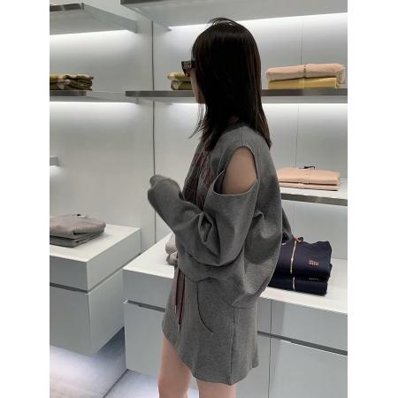 FA52713# 初秋新款女装灰色露肩卫衣春秋季休闲时尚运动小个子显高两件套装  服裝批發女裝批發服飾貨源