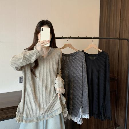 FA52768# 大码新款慵懒风百搭小V领蕾丝花边遮肉显瘦T恤上衣  服裝批發女裝批發服飾貨源