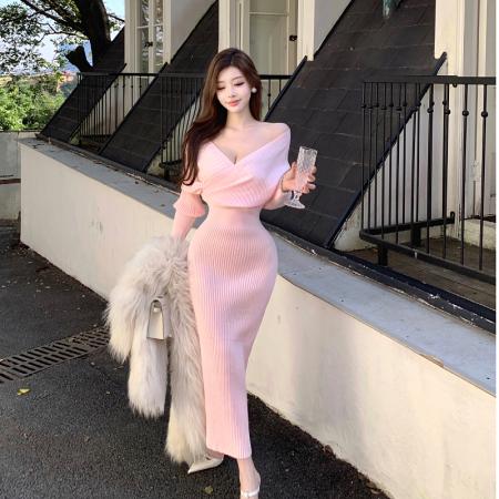 FA52798# 心动情书冬季新款韩系性感辣妹名媛气质风V领针织连衣裙长裙  服裝批發女裝批發服飾貨源