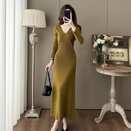 FA52829# 法式高级感V领长袖螺纹针织连衣裙秋冬新款轻熟风修身显瘦包臀裙  服裝批發女裝批發服飾貨源