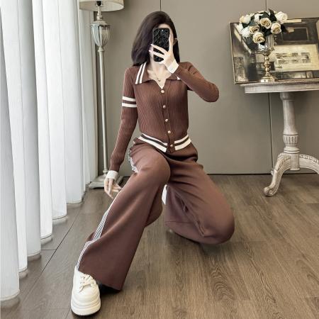 FA52833# 港风小众怀旧设计时尚套装秋季新款休闲开衫正肩上衣阔腿裤两件套  服裝批發女裝批發服飾貨源