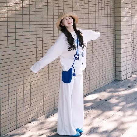 FA52873# 棉春装长袖T恤女宽松上衣印花  服裝批發女裝批發服飾貨源