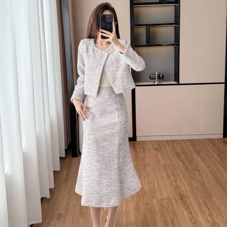 FA52899# 秋季爆款两件套法式气质感小众设计师香芋紫小香风套装  服裝批發女裝批發服飾貨源